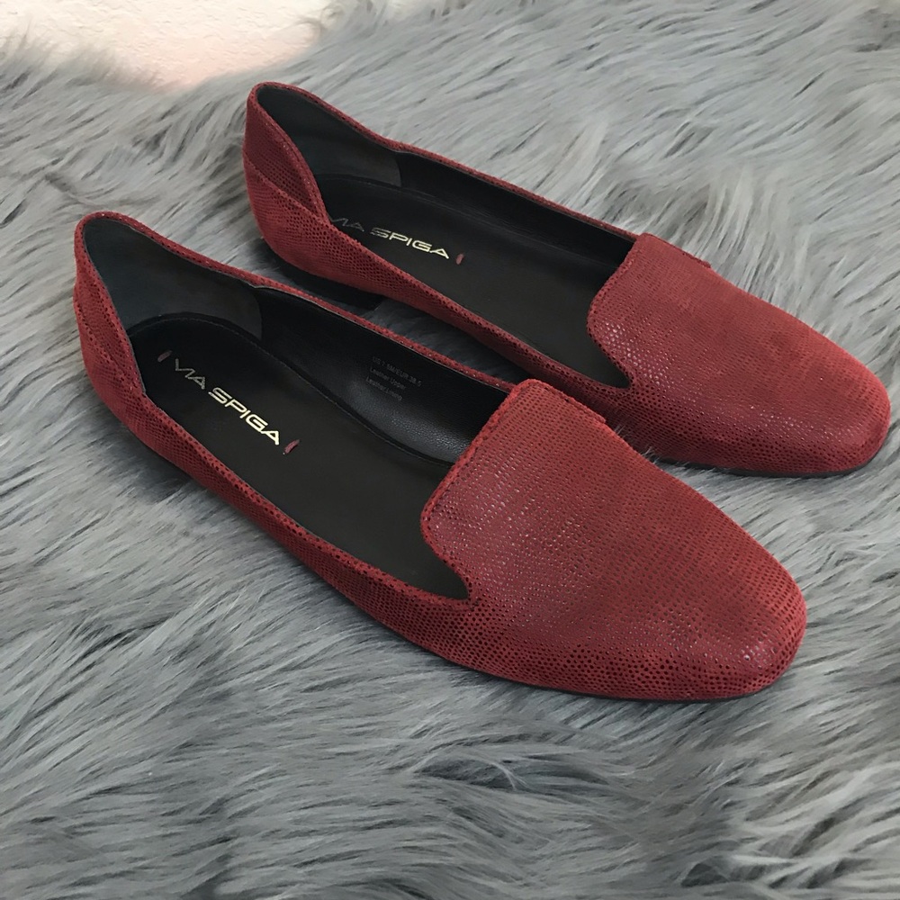 Via Spiga Red Leather Embossed Flat Loafer Sz 7.5